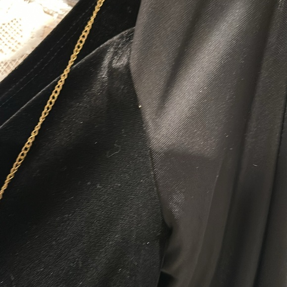 Brand new Elements Velvet Jacket Gold Glitter
Accent Two-fer - Picture 8 of 14